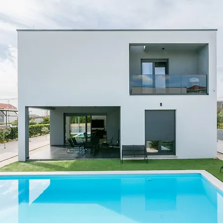 بيت للعطل Family Friendly House With A Swimming Pool Kastel Stafilic, - 23486 *