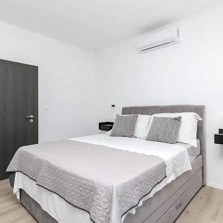Family Friendly House With A Swimming Pool Kastel Stafilic, - 23486
